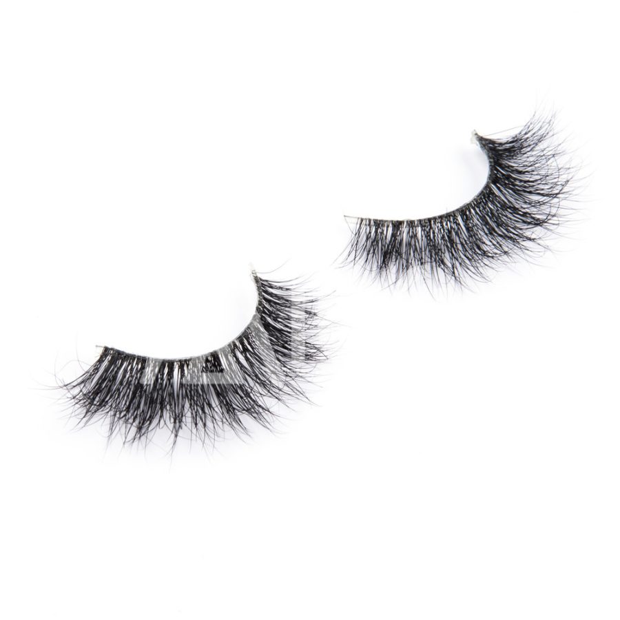 MIUSI Wholesale 3D Clear Band Mink Lashes Natural Long Cross Lashes Handmade Strip Eyelash MEC0004